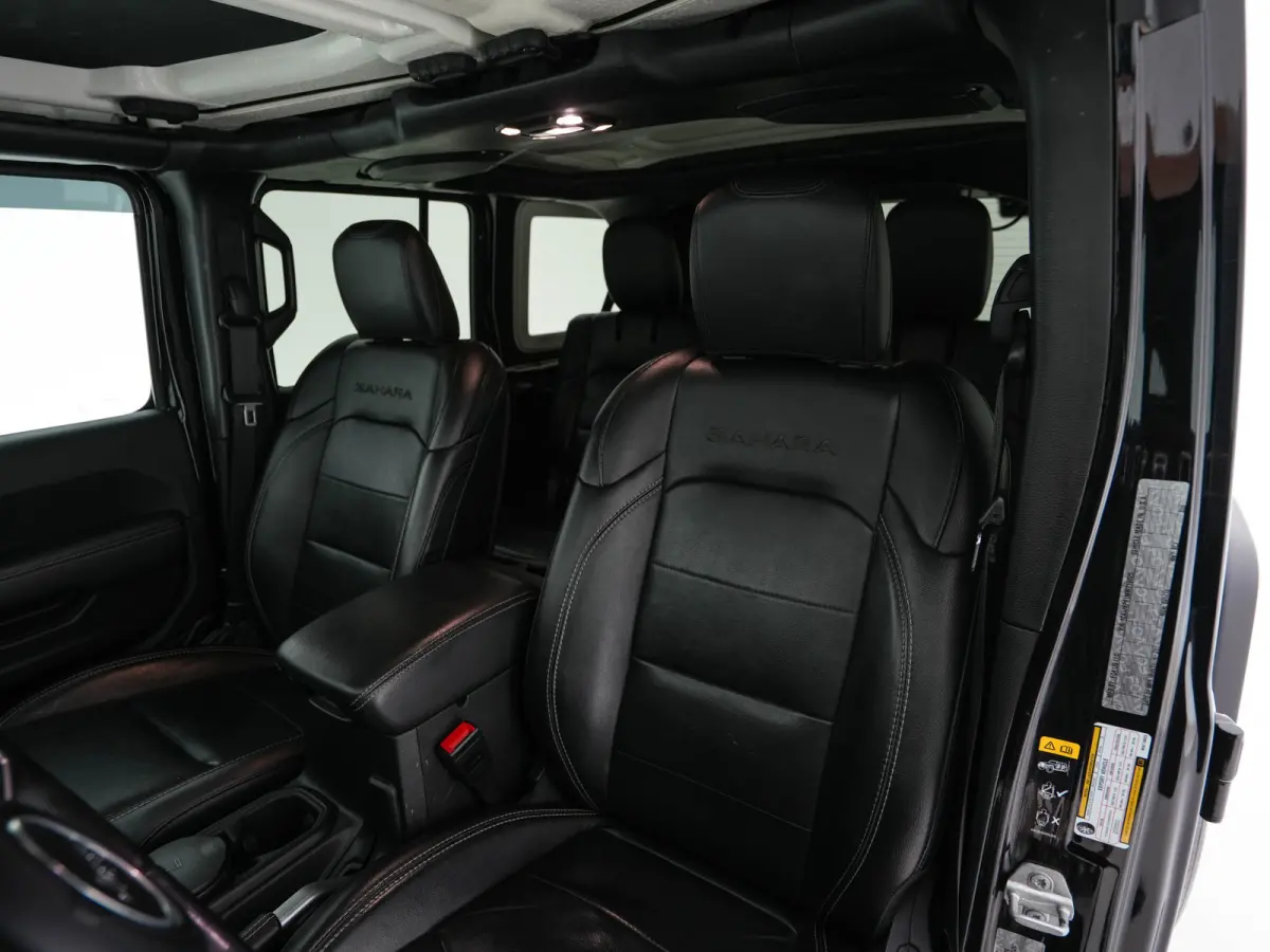4xe 380 Sahara AWD (Plug-in) {SoH-91%} (INCL-BTW) *OPEN-ROOF | LEATHER | FULL-LED | ALPINE-AUDIO | CRUISE | BLINDSPOT | CAMERA | KEYLESS | HEATED-COMFORTSEATS | DAB+ | PRIVACY-GLASS | ECC | 