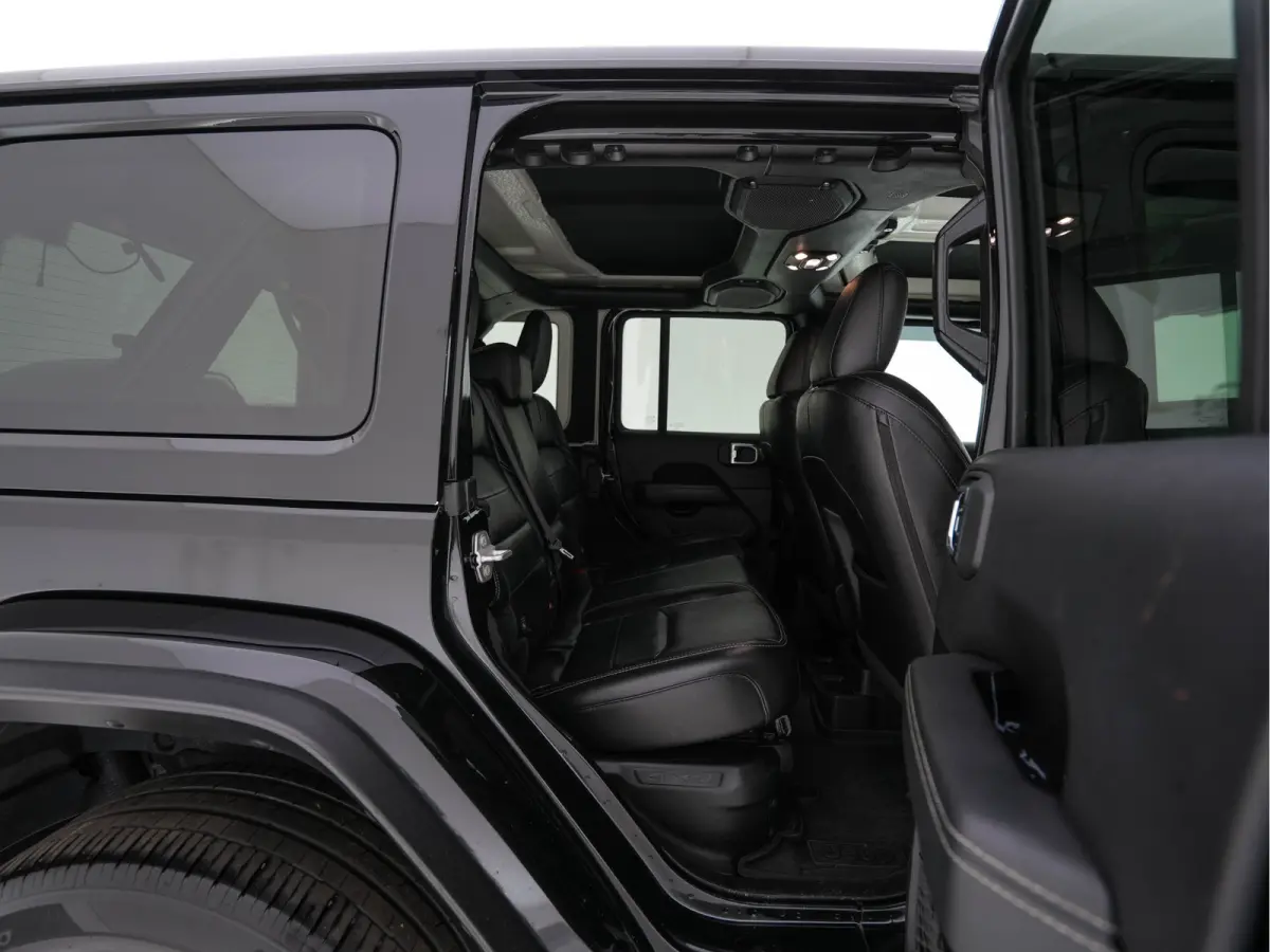 4xe 380 Sahara AWD (Plug-in) {SoH-91%} (INCL-BTW) *OPEN-ROOF | LEATHER | FULL-LED | ALPINE-AUDIO | CRUISE | BLINDSPOT | CAMERA | KEYLESS | HEATED-COMFORTSEATS | DAB+ | PRIVACY-GLASS | ECC | 