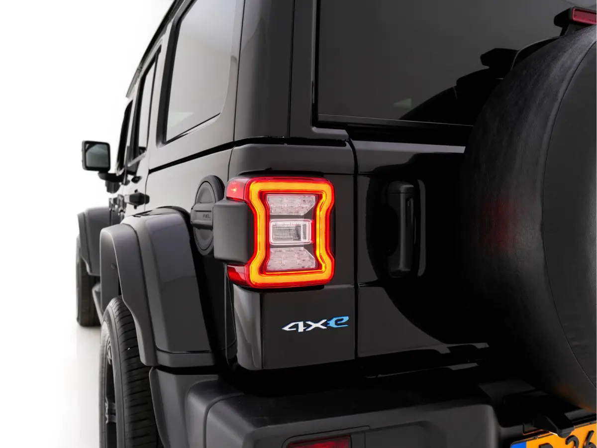 4xe 380 Sahara AWD (Plug-in) {SoH-91%} (INCL-BTW) *OPEN-ROOF | LEATHER | FULL-LED | ALPINE-AUDIO | CRUISE | BLINDSPOT | CAMERA | KEYLESS | HEATED-COMFORTSEATS | DAB+ | PRIVACY-GLASS | ECC | 
