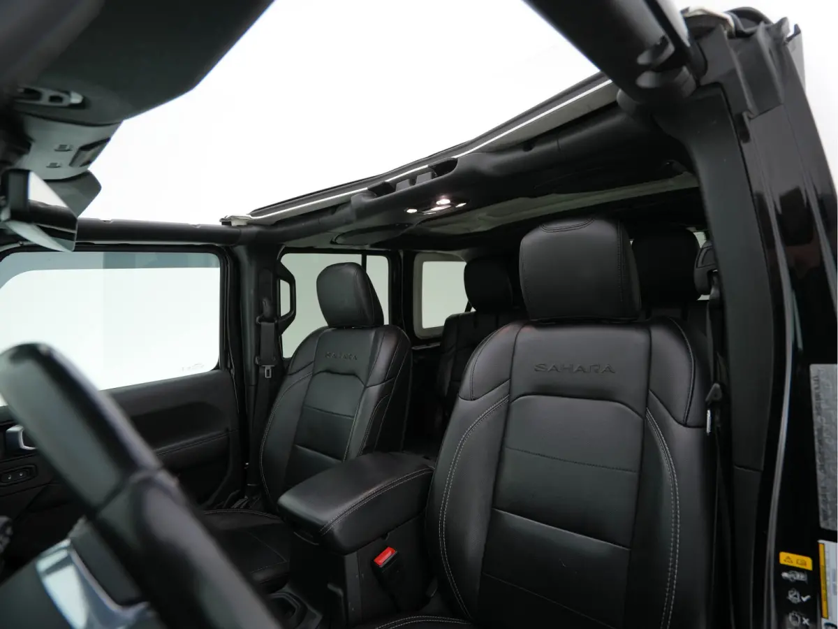 4xe 380 Sahara AWD (Plug-in) {SoH-91%} (INCL-BTW) *OPEN-ROOF | LEATHER | FULL-LED | ALPINE-AUDIO | CRUISE | BLINDSPOT | CAMERA | KEYLESS | HEATED-COMFORTSEATS | DAB+ | PRIVACY-GLASS | ECC | 