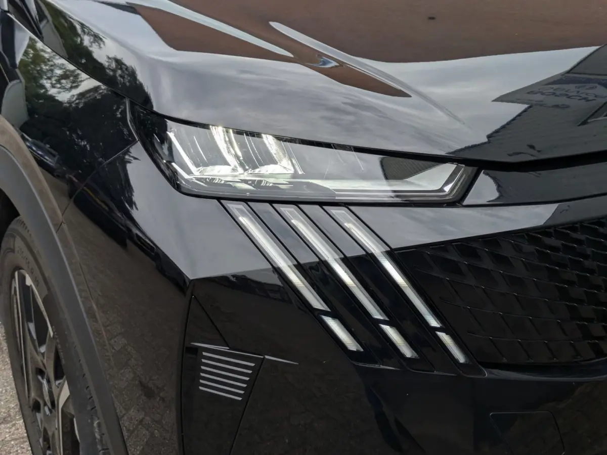 1.6 plug-in Hybrid 195 Allure|Navi|Camera|Lane-Assist|Keyless-Entry/Go|Apple-Carplay/Android-Auto|6.900km