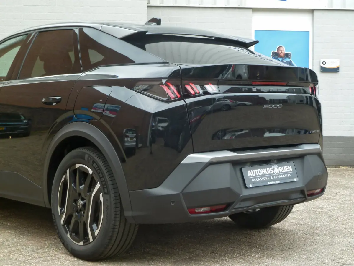 1.6 plug-in Hybrid 195 Allure|Navi|Camera|Lane-Assist|Keyless-Entry/Go|Apple-Carplay/Android-Auto|6.900km