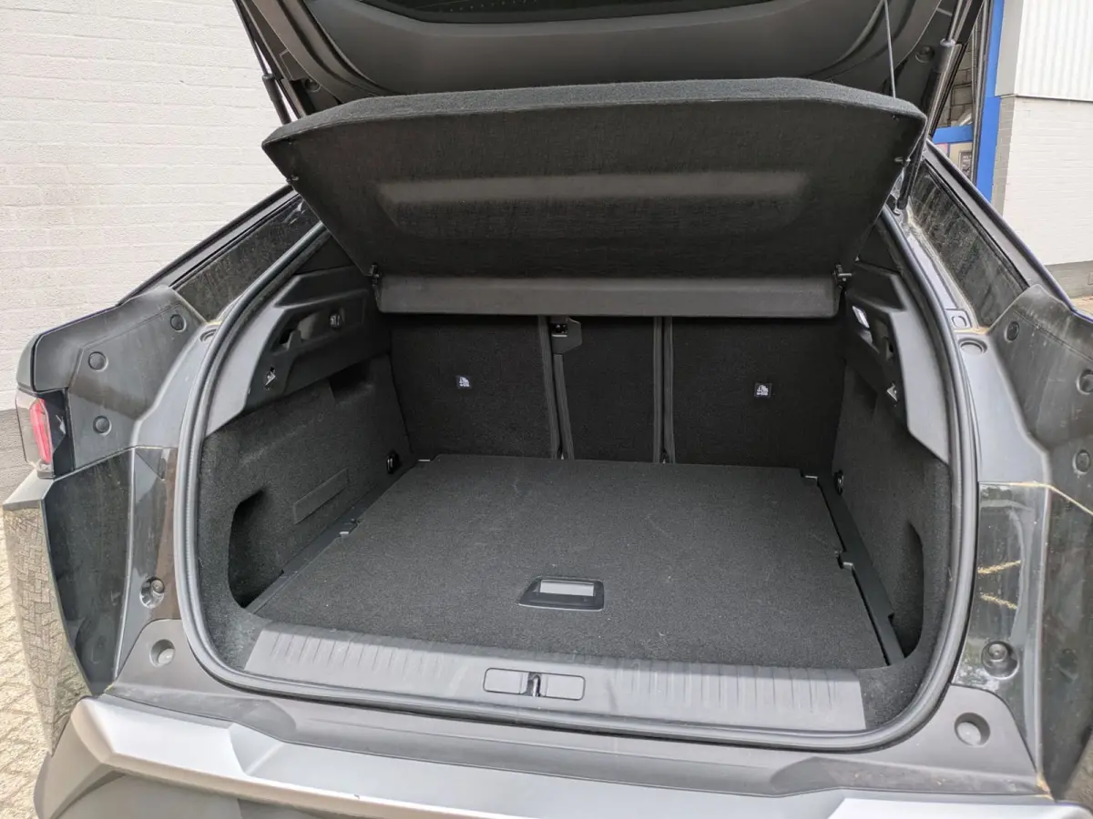 1.6 plug-in Hybrid 195 Allure|Navi|Camera|Lane-Assist|Keyless-Entry/Go|Apple-Carplay/Android-Auto|6.900km