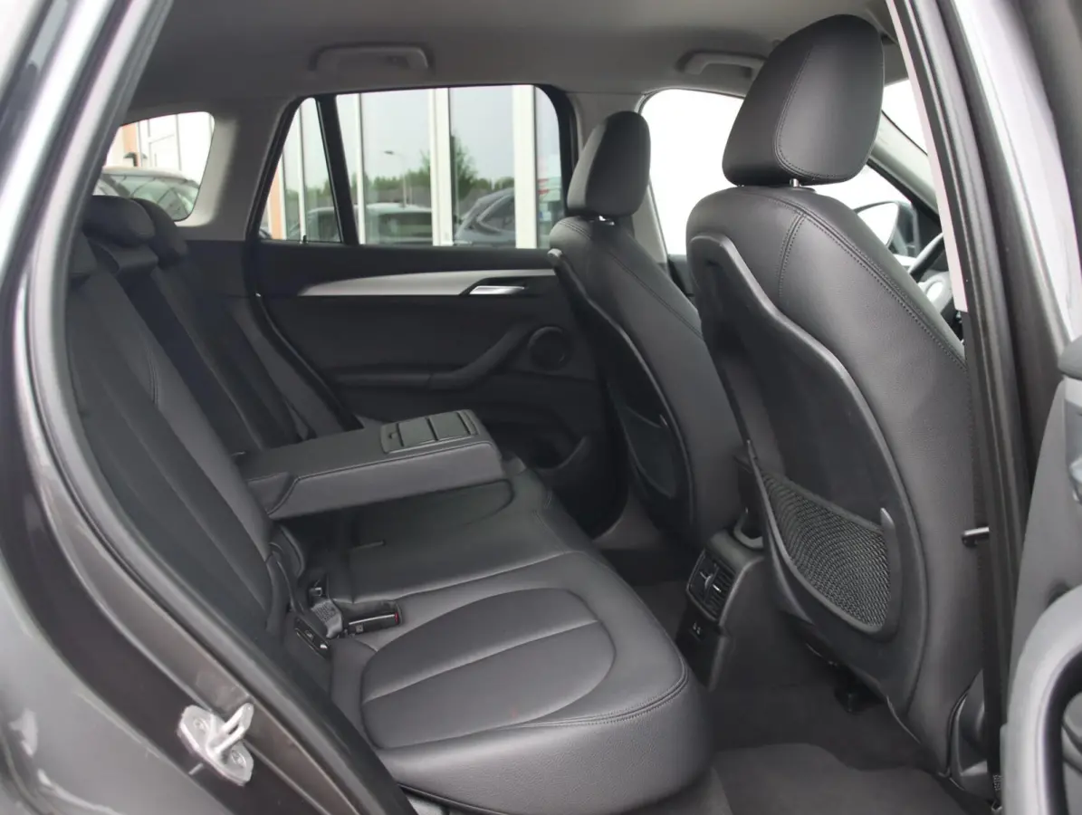 xDrive25e High Executive | Afneembare trekhaak | SOH 89%