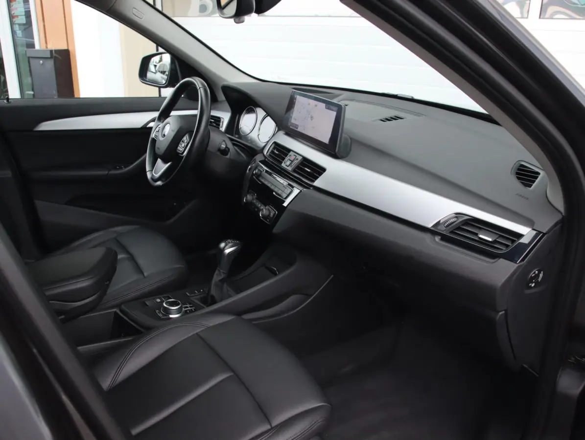 xDrive25e High Executive | Afneembare trekhaak | SOH 89%