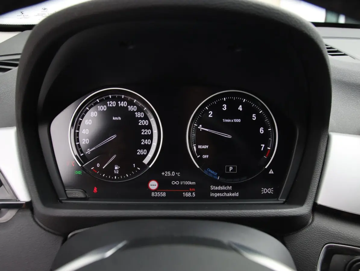 xDrive25e High Executive | Afneembare trekhaak | SOH 89%