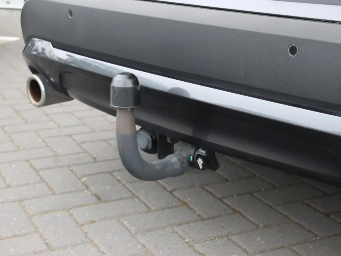 xDrive25e High Executive | Afneembare trekhaak | SOH 89%