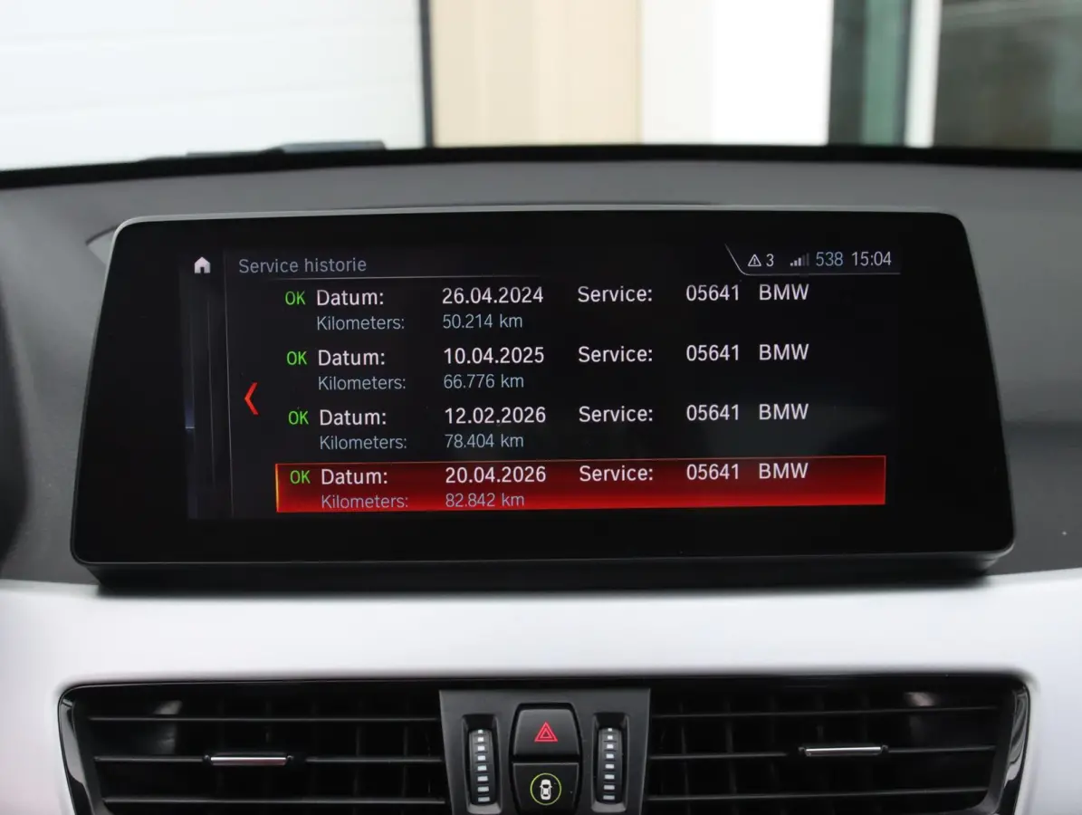 xDrive25e High Executive | Afneembare trekhaak | SOH 89%
