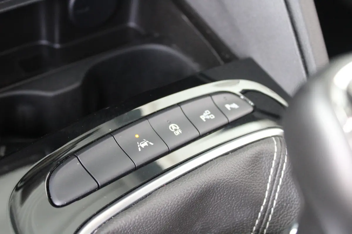 1.5 Turbo Business Executive | Schuif /kantel dak | Stoel - stuurwielverwarming | Navigatie |