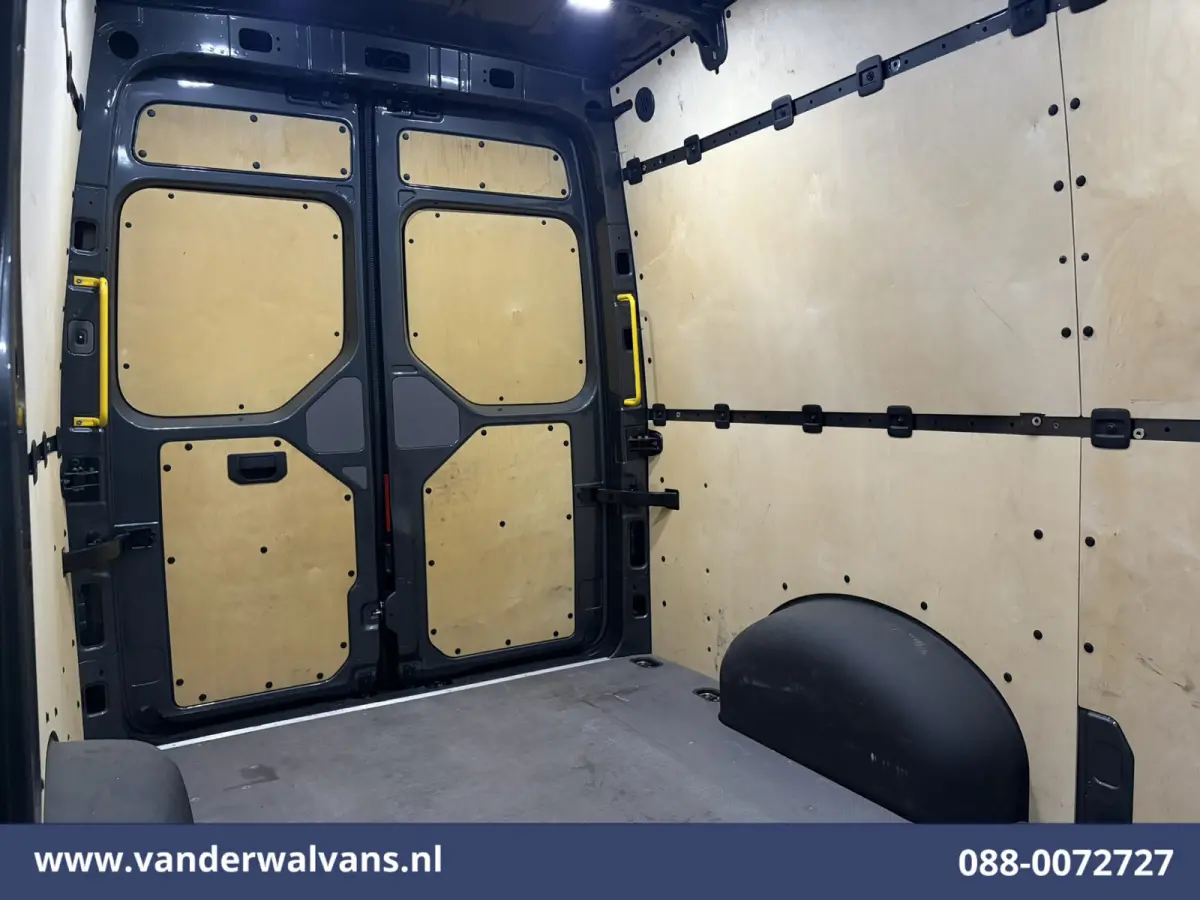 2.0 TDI 141pk L3H3 L2H2 Euro6 Airco | Camera | Android Auto | Adaptieve Cruisecontrol 3000kg trekvermogen