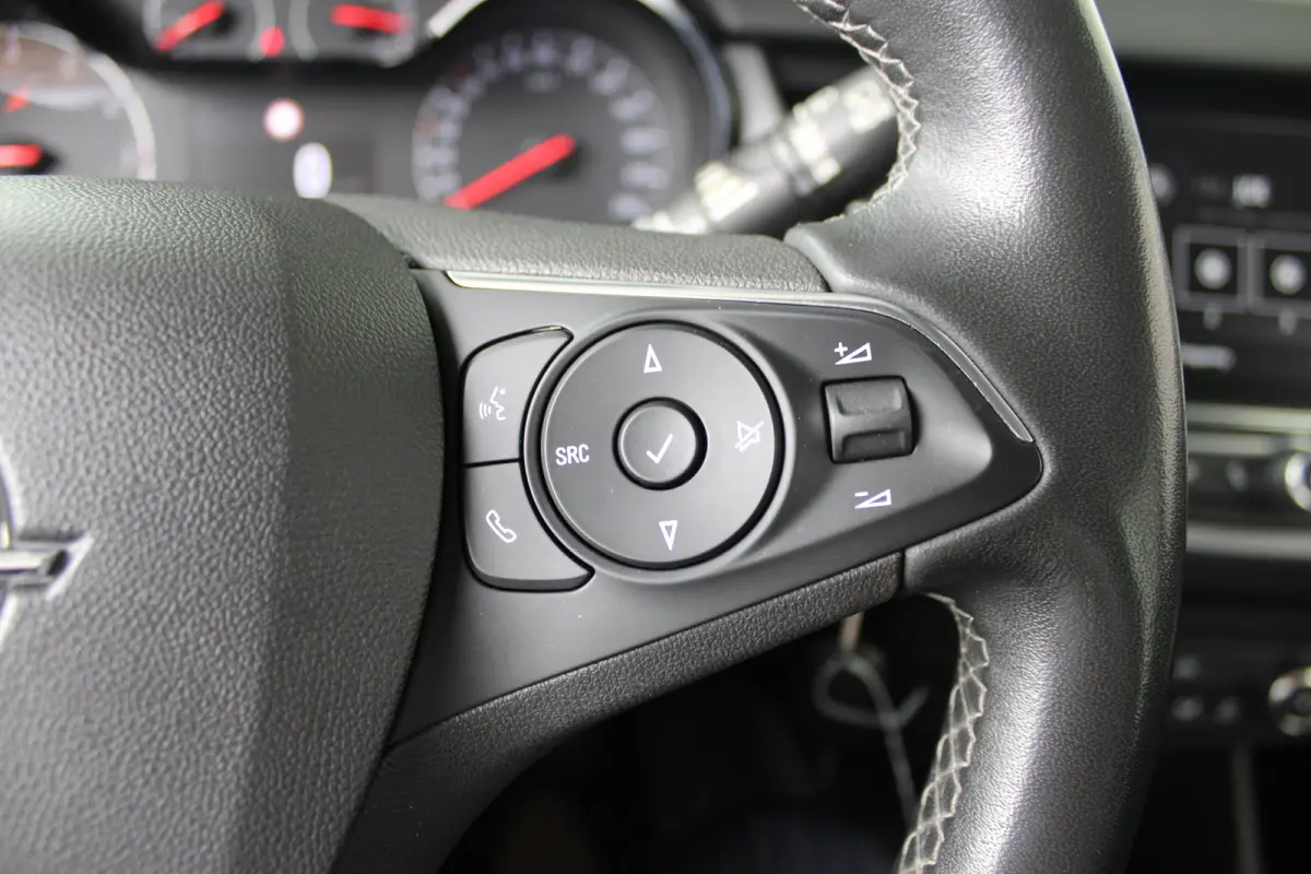 1.2 Edition | Navigatie | Cruise control | LED koplampen | Apple Carplay/ Android Auto |