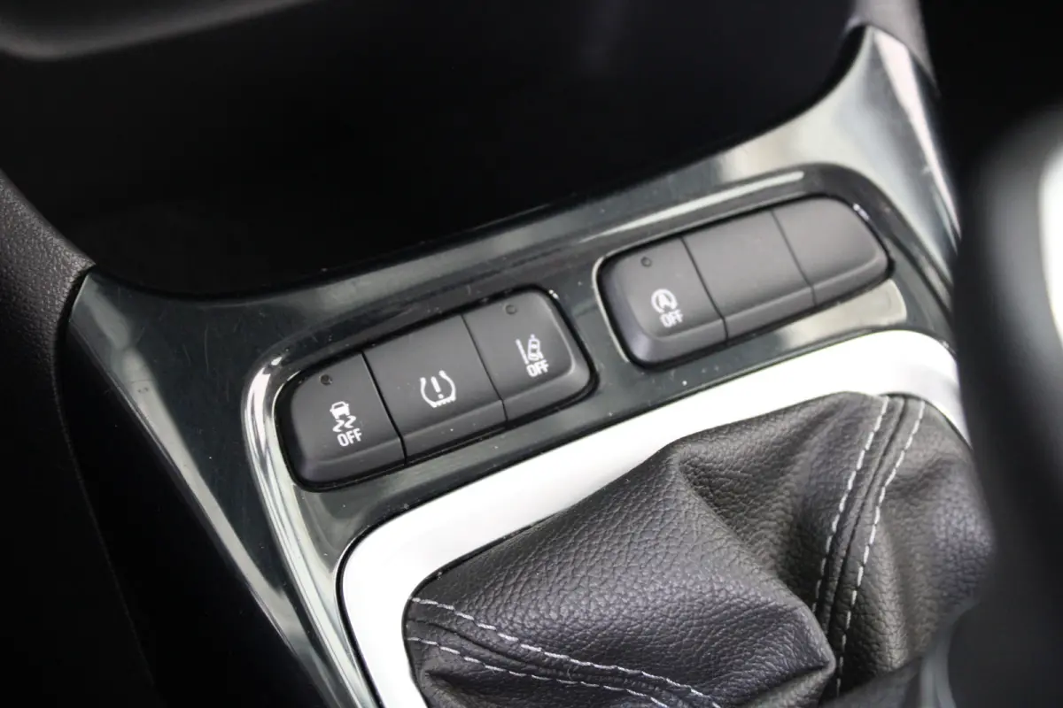 1.2 Edition | Navigatie | Cruise control | LED koplampen | Apple Carplay/ Android Auto |