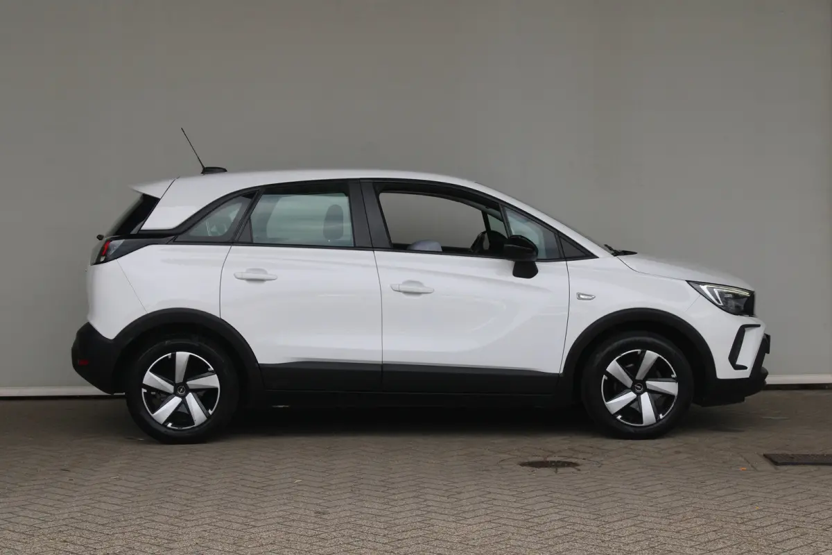 1.2 Edition | Navigatie | Cruise control | LED koplampen | Apple Carplay/ Android Auto |