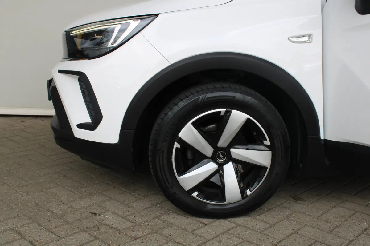 1.2 Edition | Navigatie | Cruise control | LED koplampen | Apple Carplay/ Android Auto |