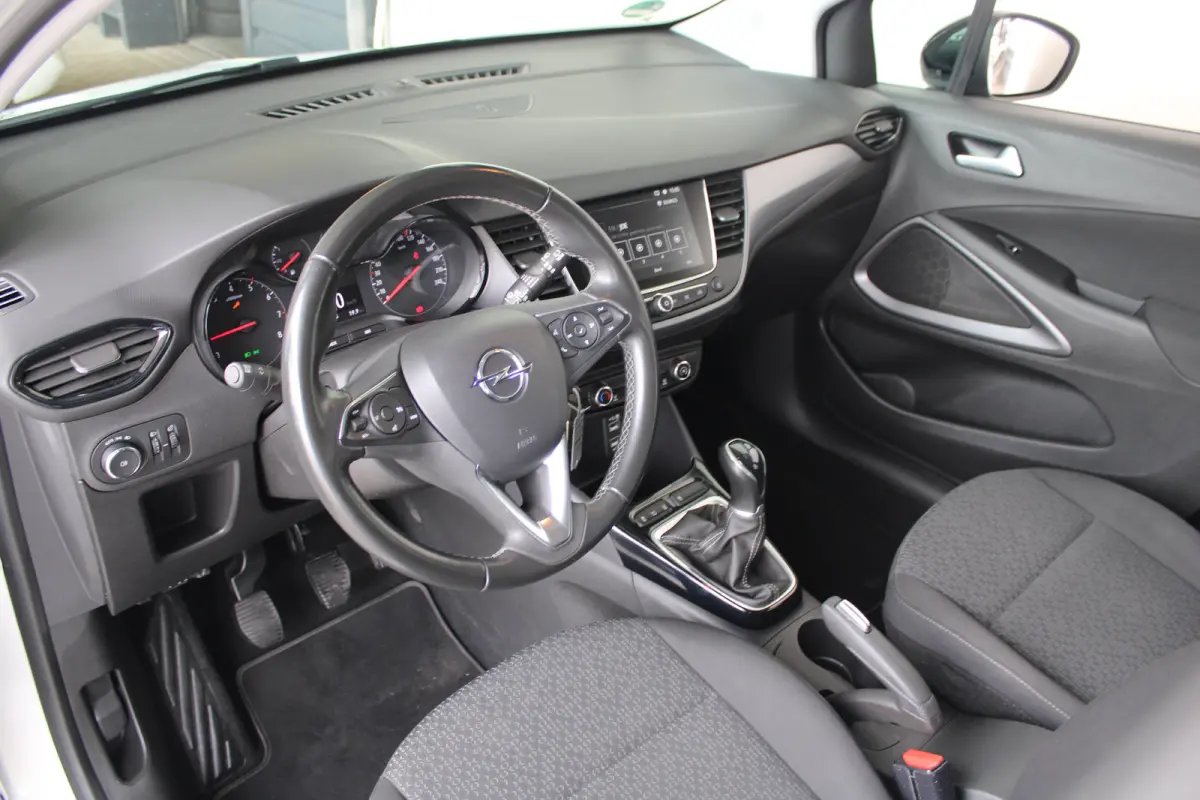 1.2 Edition | Navigatie | Cruise control | LED koplampen | Apple Carplay/ Android Auto |