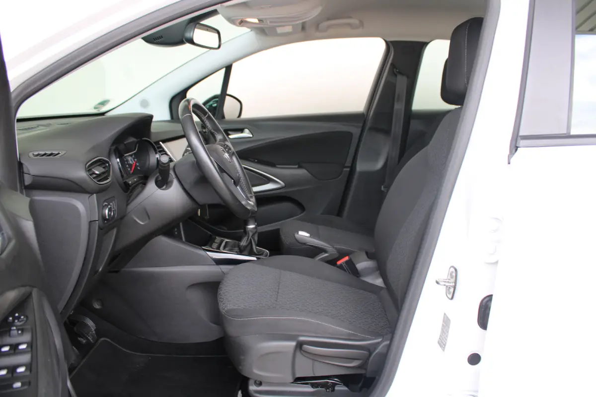 1.2 Edition | Navigatie | Cruise control | LED koplampen | Apple Carplay/ Android Auto |