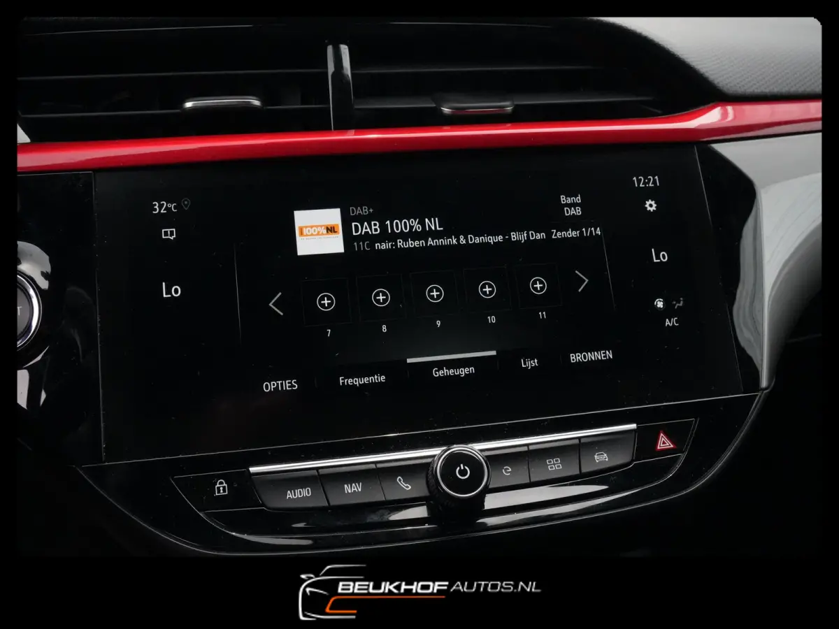 GS Line Sport 50 kWh Navi Carplay Soh 92.3%