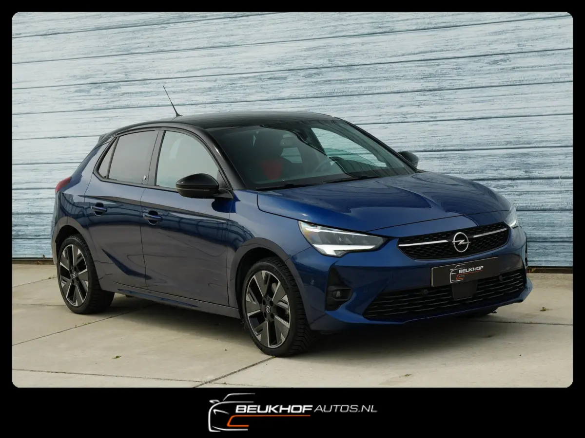 GS Line Sport 50 kWh Navi Carplay Soh 92.3%