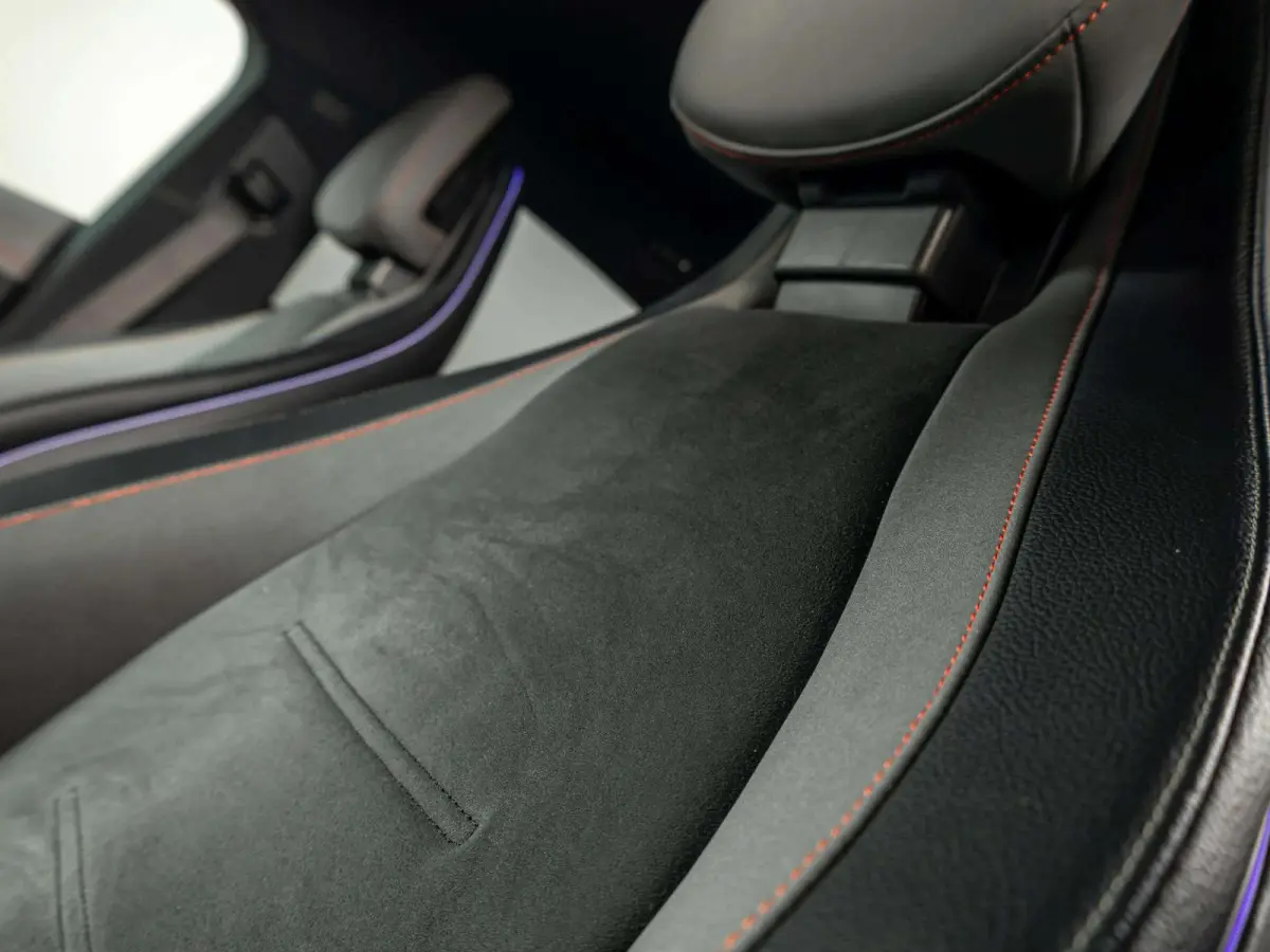 Limousine 300 Sport Edition LIMITED 90 kWh