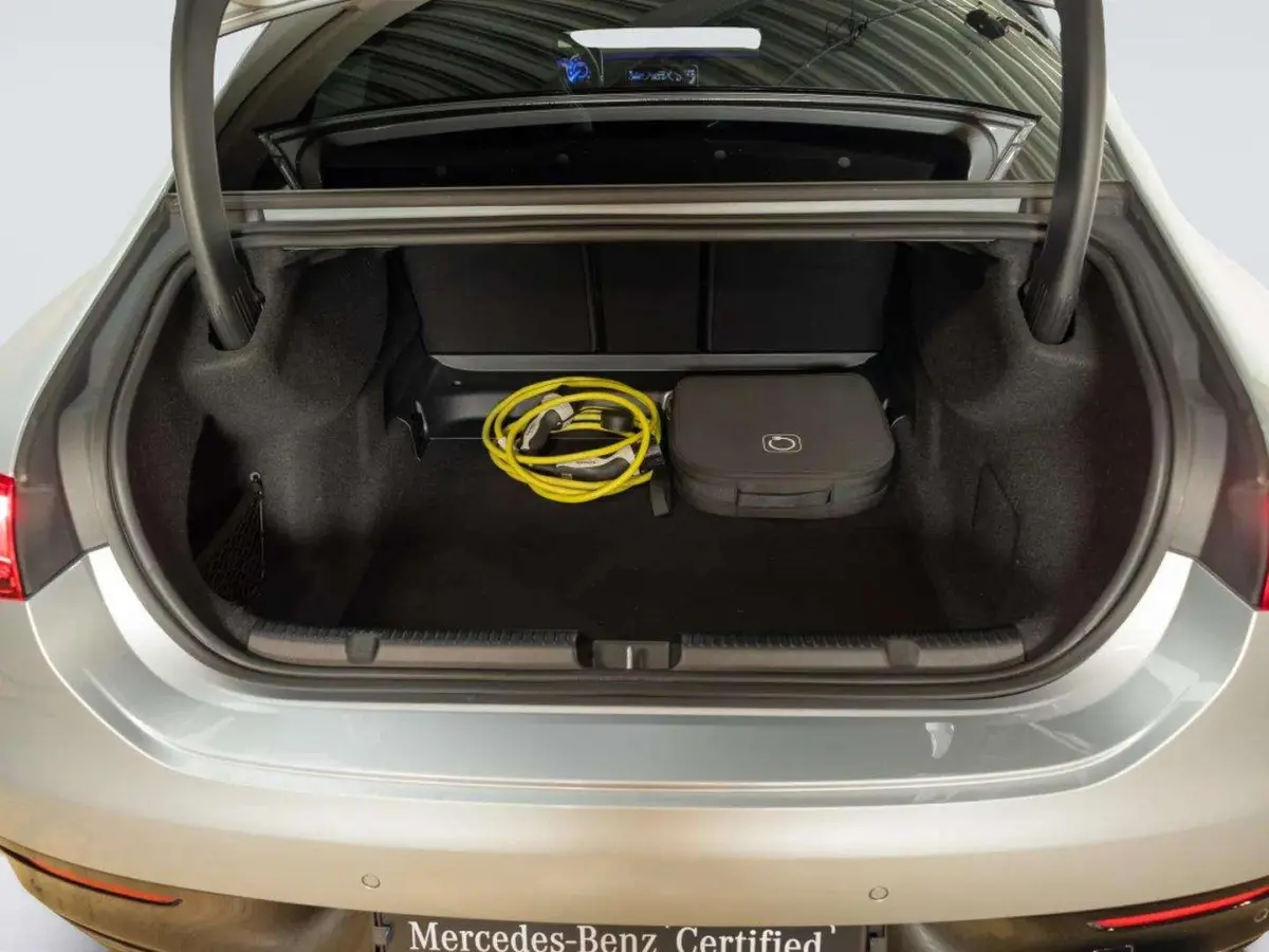 Limousine 300 Sport Edition LIMITED 90 kWh
