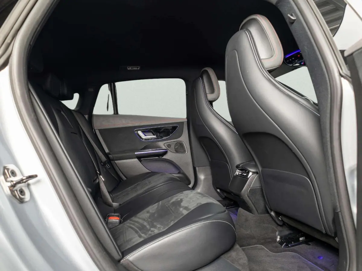 Limousine 300 Sport Edition LIMITED 90 kWh