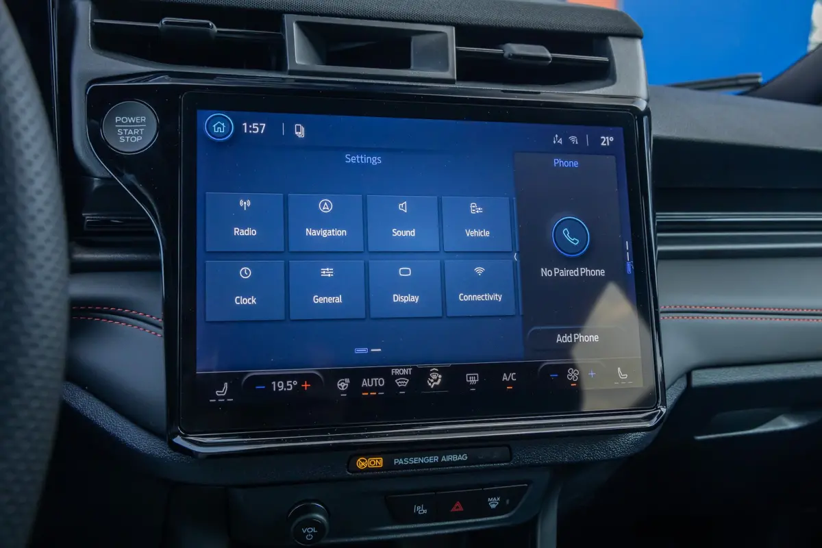 1.0 EcoBoost ST-Line | Black-pack | Comfort Pack | Matrix LED | Elek. Achterklep | Matrix LED | Stoel- Stuurverwarming | Apple carplay | 360° Camera | Keyless Entry & Start |