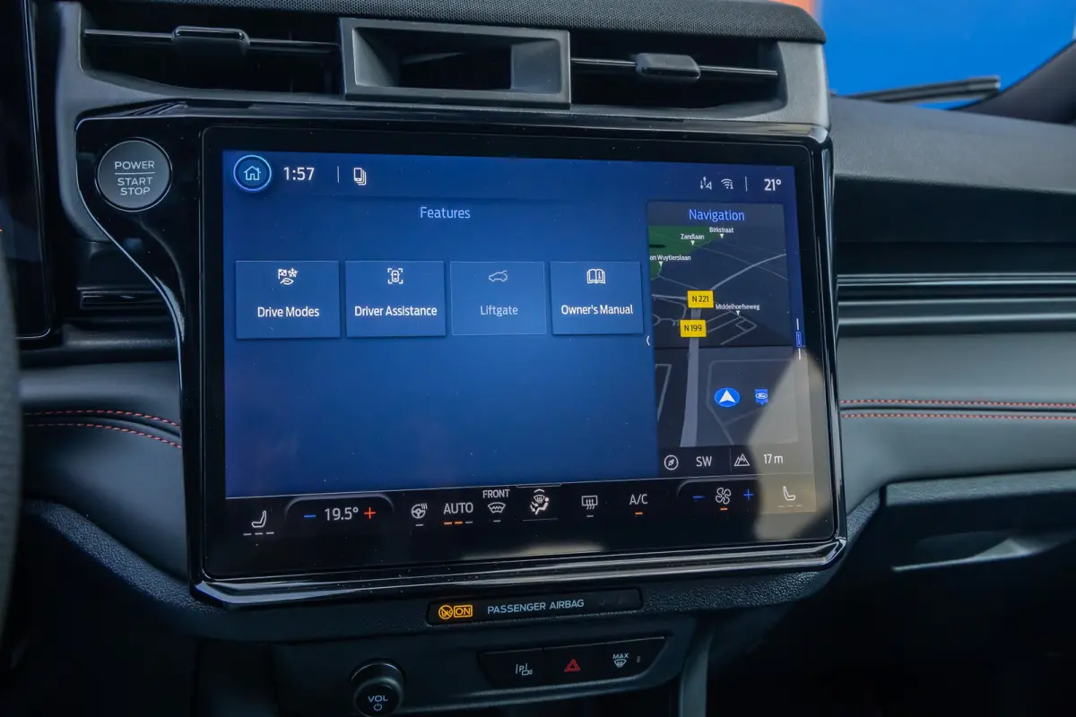 1.0 EcoBoost ST-Line | Black-pack | Comfort Pack | Matrix LED | Elek. Achterklep | Matrix LED | Stoel- Stuurverwarming | Apple carplay | 360° Camera | Keyless Entry & Start |