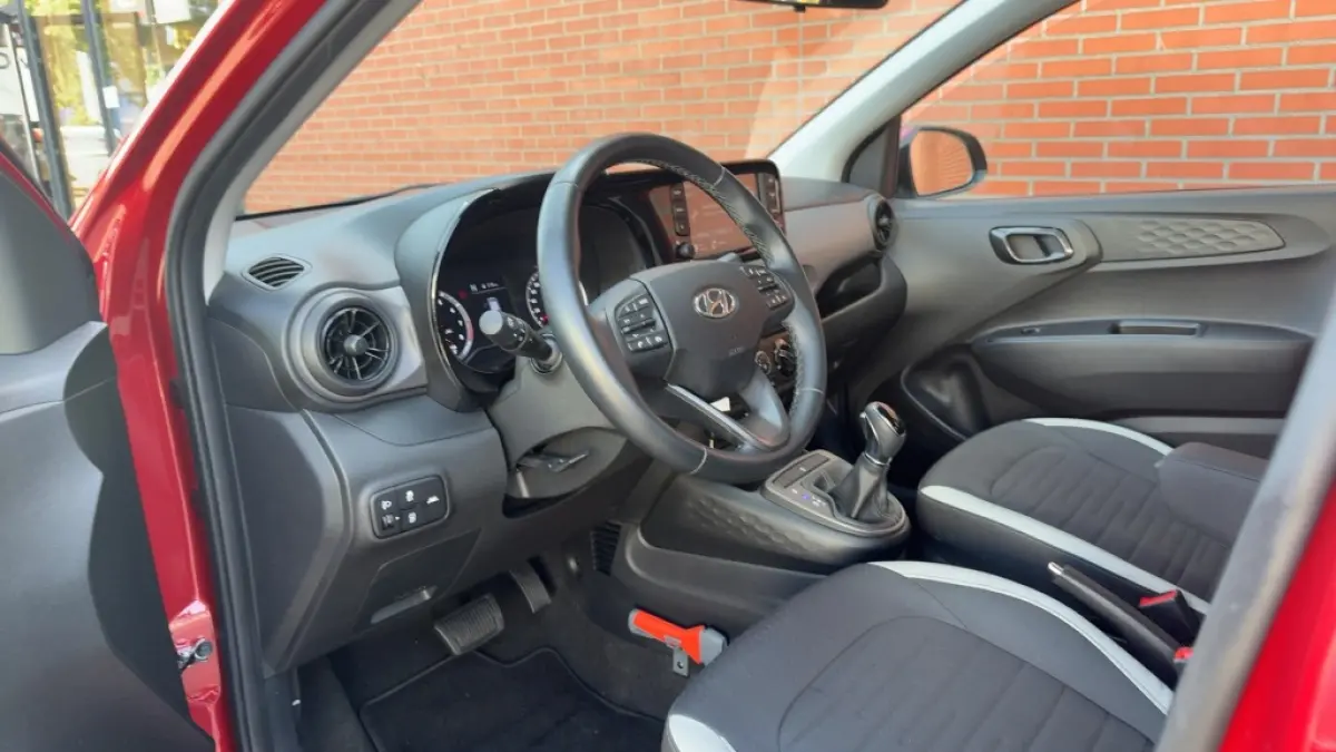 1.0 Comfort 5-zits Automaat 1e eigenaar Carplay Airco
