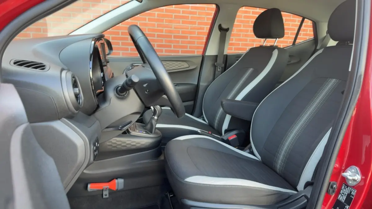 1.0 Comfort 5-zits Automaat 1e eigenaar Carplay Airco