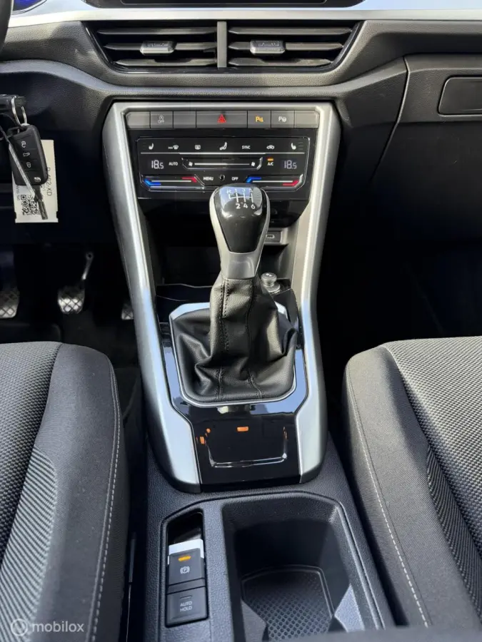 1.0 TSI Life Business 1E EIG/ DEALER OH./CAMERA/DIGI DASH