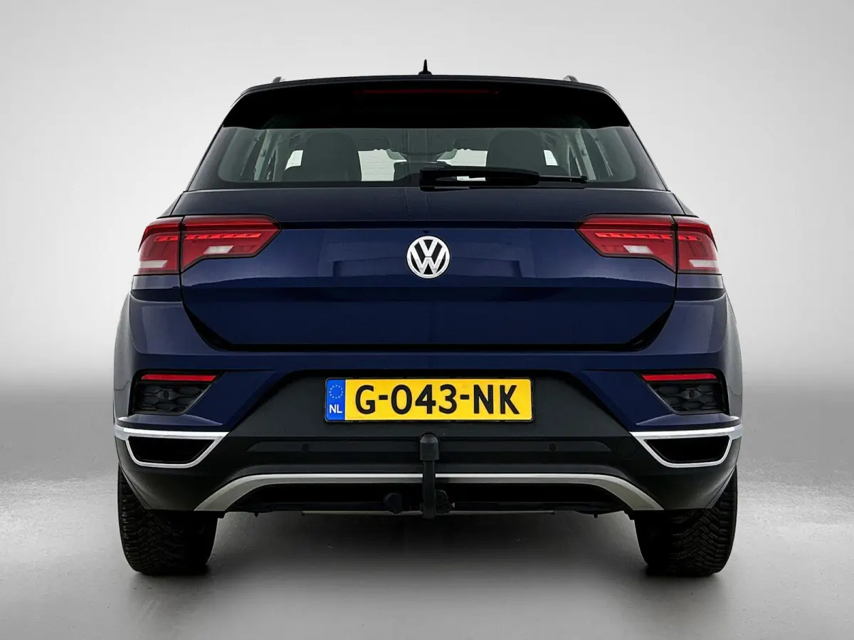 1.5 TSI Style | ACHTERUITRIJCAMERA | TREKHAAK | NAVIGATIE | APPLE CARPLAY / ANDROID AUTO | ALL SEASON BANDEN | CLIMATE CONTROL