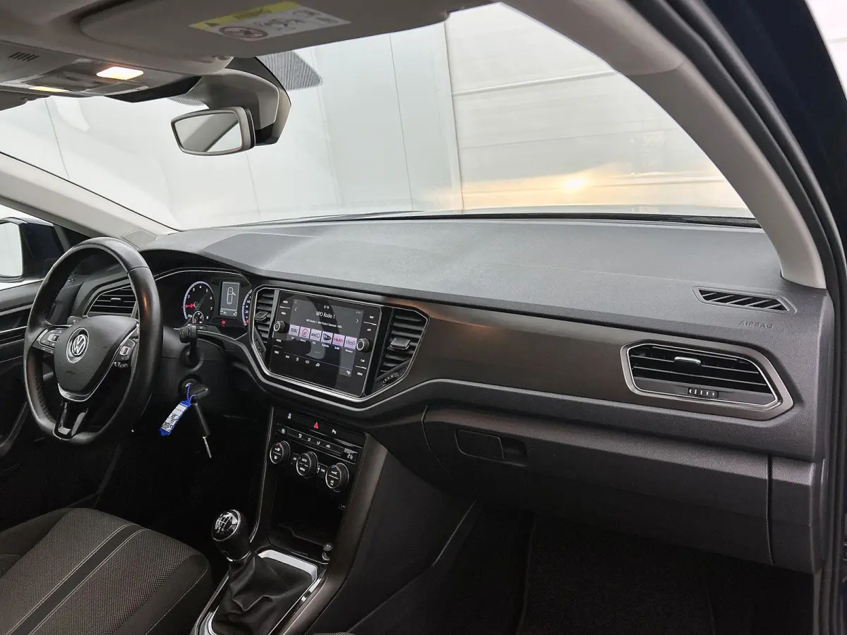 1.5 TSI Style | ACHTERUITRIJCAMERA | TREKHAAK | NAVIGATIE | APPLE CARPLAY / ANDROID AUTO | ALL SEASON BANDEN | CLIMATE CONTROL