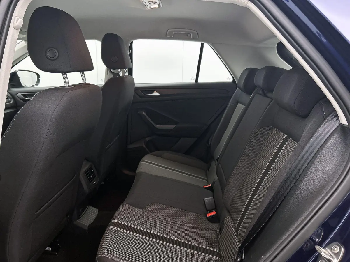 1.5 TSI Style | ACHTERUITRIJCAMERA | TREKHAAK | NAVIGATIE | APPLE CARPLAY / ANDROID AUTO | ALL SEASON BANDEN | CLIMATE CONTROL