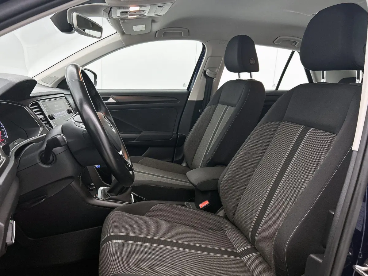 1.5 TSI Style | ACHTERUITRIJCAMERA | TREKHAAK | NAVIGATIE | APPLE CARPLAY / ANDROID AUTO | ALL SEASON BANDEN | CLIMATE CONTROL