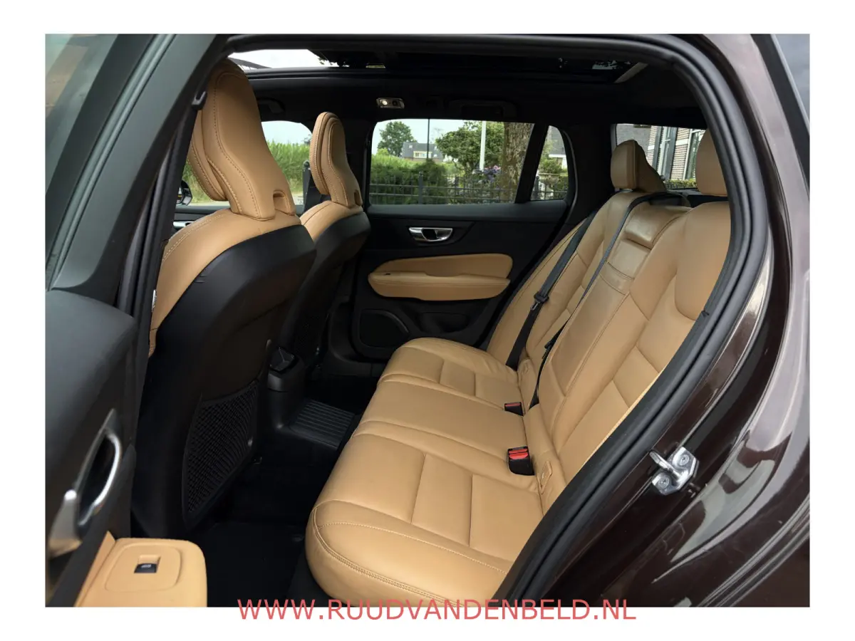 T6 Recharge AWD 84%SOH HEADUP / H&K / PANODAK /  ACC / KEYLESS / 360* / TREKHAAK