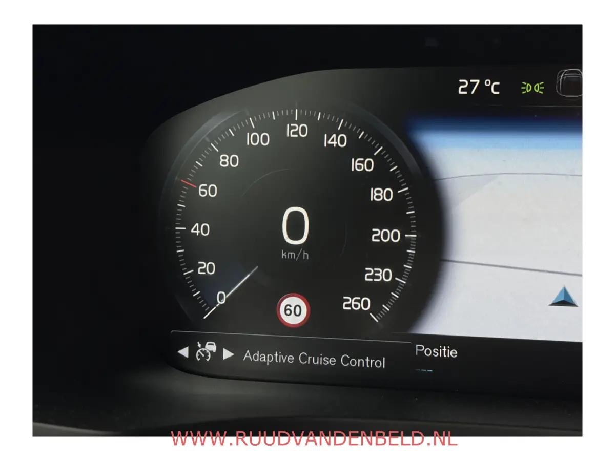 T6 Recharge AWD 84%SOH HEADUP / H&K / PANODAK /  ACC / KEYLESS / 360* / TREKHAAK