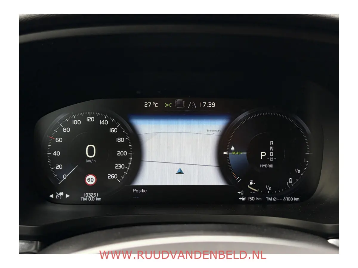 T6 Recharge AWD 84%SOH HEADUP / H&K / PANODAK /  ACC / KEYLESS / 360* / TREKHAAK