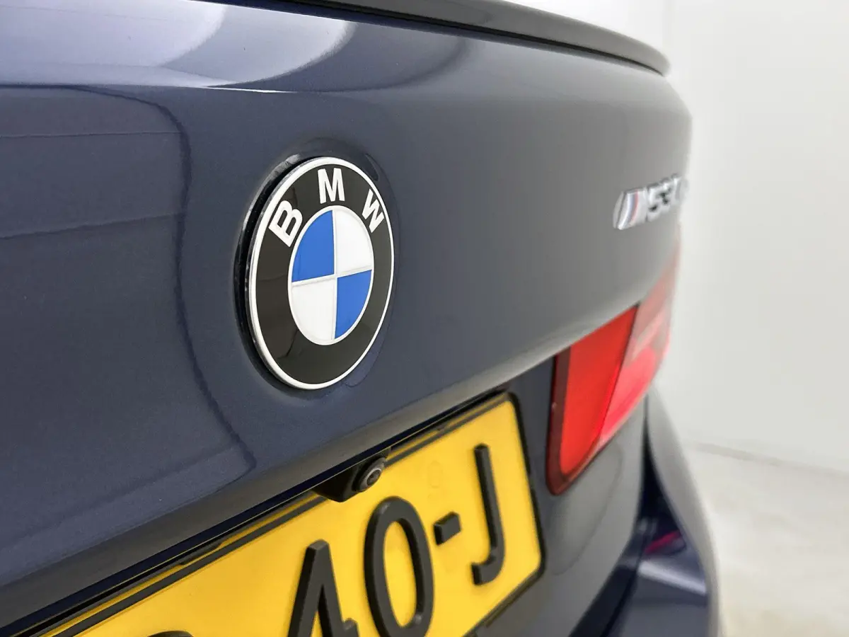 530e iPerformance High Executive | ACHTERUITRIJCAMERA | APPLE CARPLAY - ANDROID AUTO | STOELVERWARMING | NAVIGATIE | ELEKTRISCHE KOFFERKLEP | ELEKTRISCHE STOELEN | SFEERVERLICHTING |