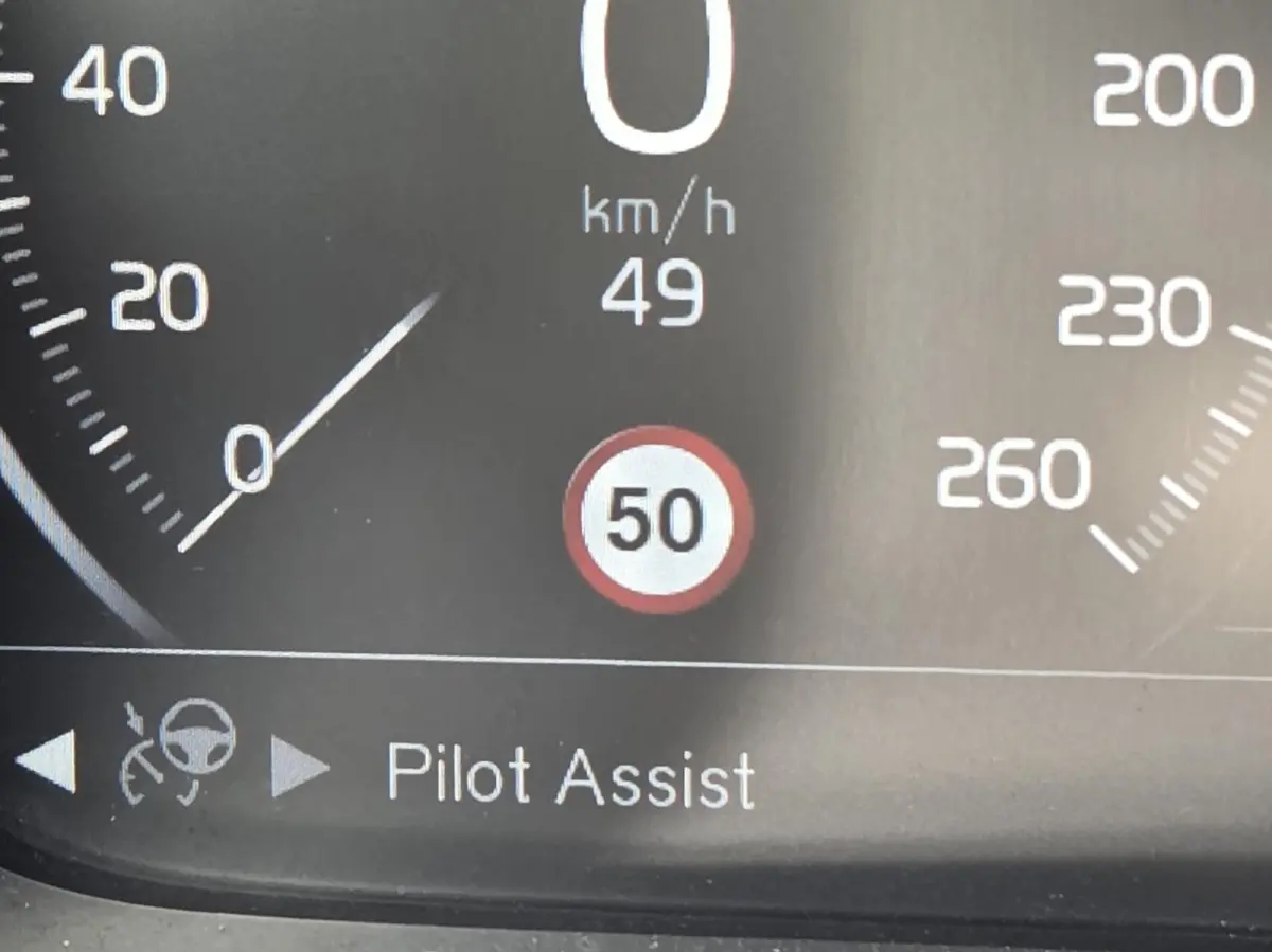 2.0 T6 320PK Pro | Adaptive Cruise | LED