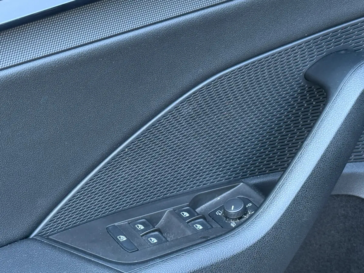 1.0 TSI DSG 110pk SPORT Navi|Clima|Stoelverw|ACC|Dealer Onderhouden