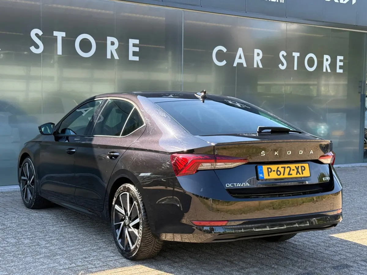 1.0 TSI DSG 110pk SPORT Navi|Clima|Stoelverw|ACC|Dealer Onderhouden
