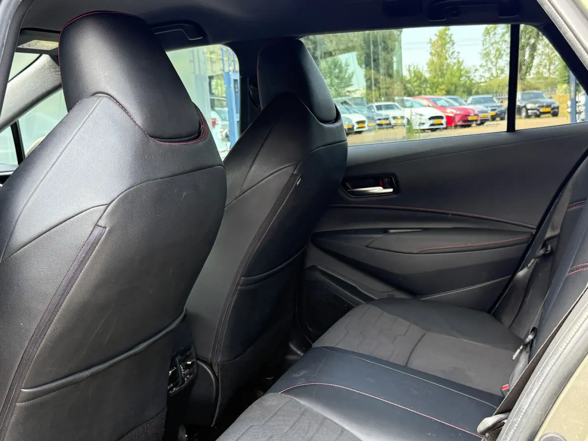 1.8 Hybrid Executive Dealer Onderhouden