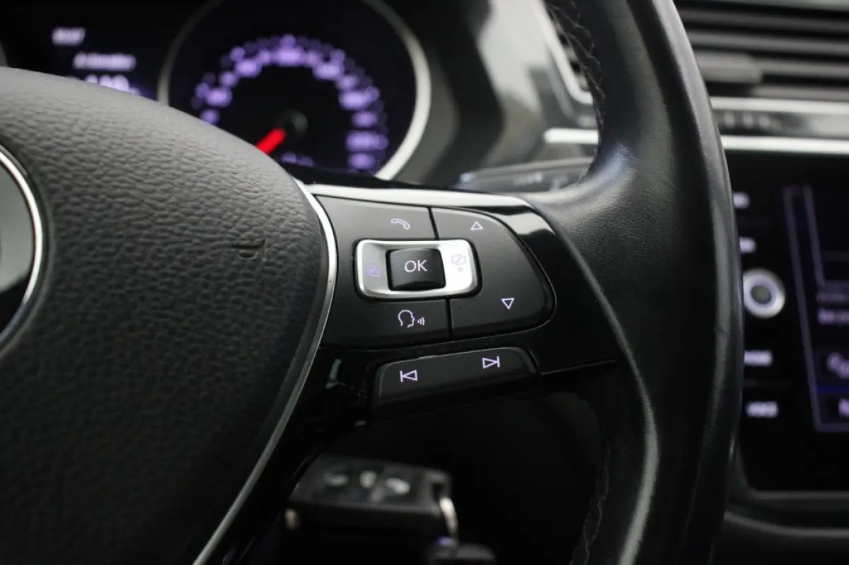 1.4 TSI ATC Comfortline Business - Carplay, Navi, Clima, Adapt. Cruise