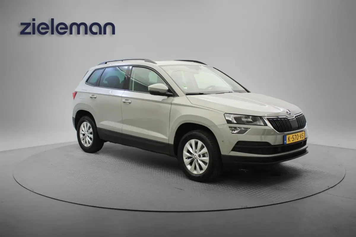 1.0 TSI Business Edition - Panorama, Carplay, Cruise, Clima