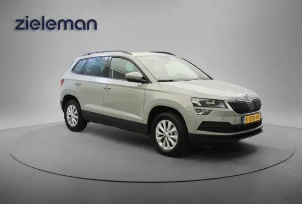 1.0 TSI Business Edition - Panorama, Carplay, Cruise, Clima