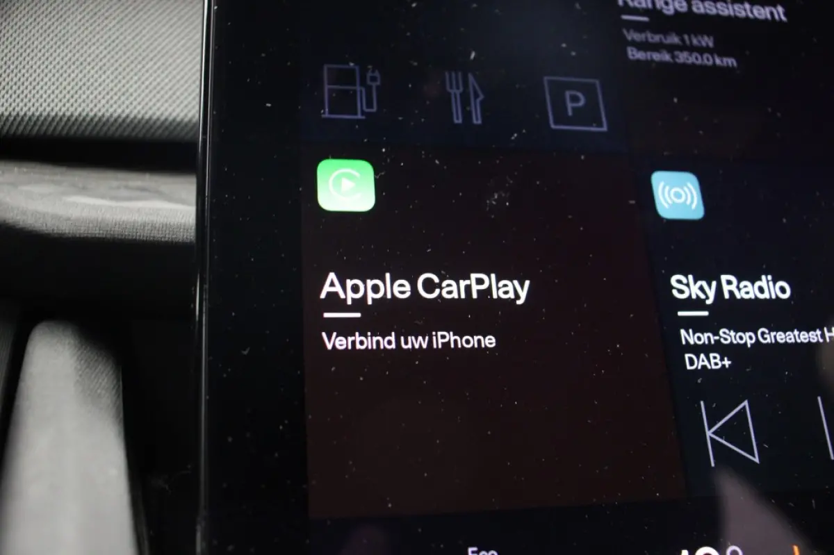 Standard Range Single Motor 63kWh - Carplay, Camera, Stoel/Stuur verwarming SOH 93,57%