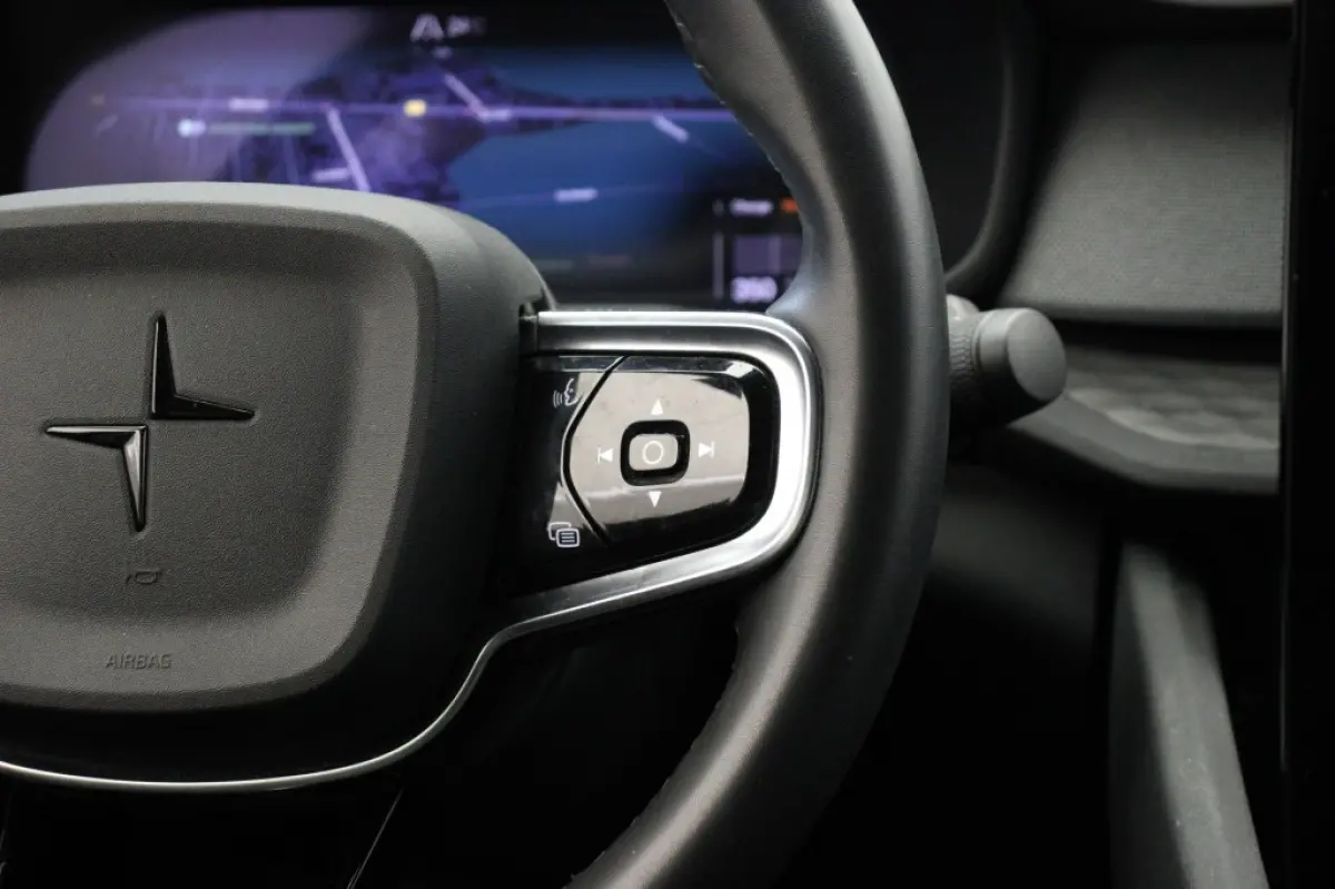 Standard Range Single Motor 63kWh - Carplay, Camera, Stoel/Stuur verwarming SOH 93,57%