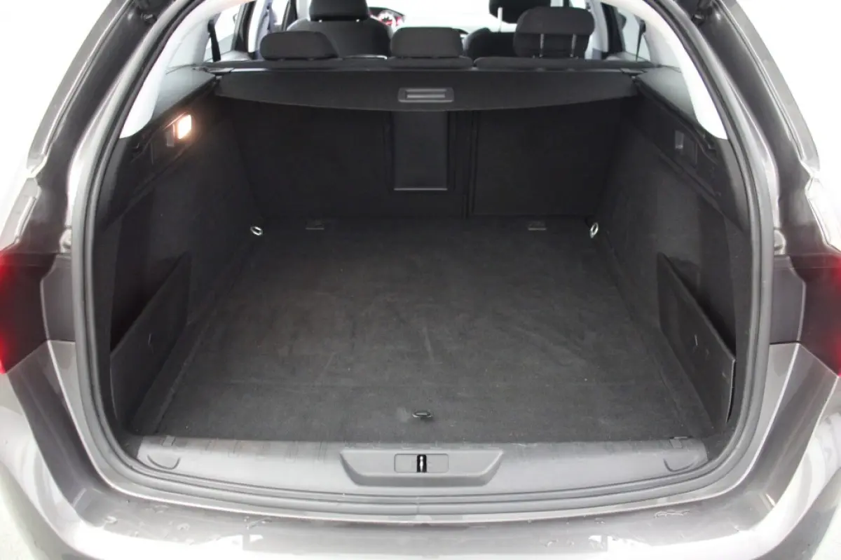 1.5 BlueHDI Allure - Carplay, Massage, Stoelverw. Trekhaak