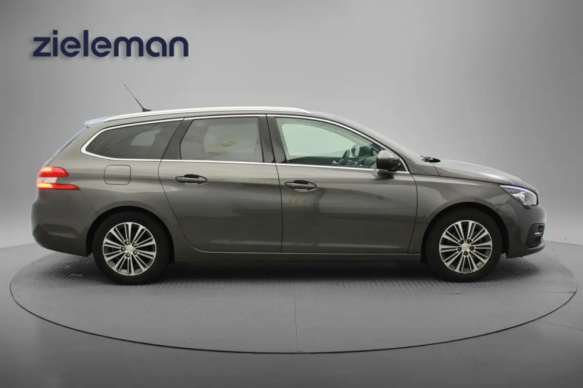 1.5 BlueHDI Allure - Carplay, Massage, Stoelverw. Trekhaak