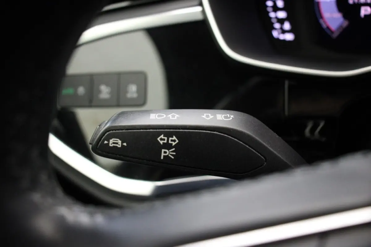 35 TFSI Business Edition - Digitaal Cockpit, Carplay, Clima